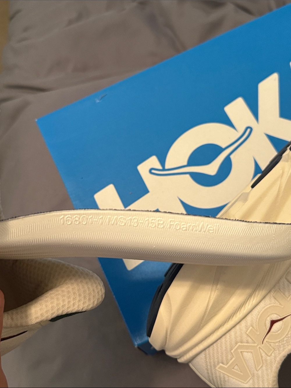 Hoka Clifton 9 Off-White/Cream Mens Running Shoe - Picture 7 of 7